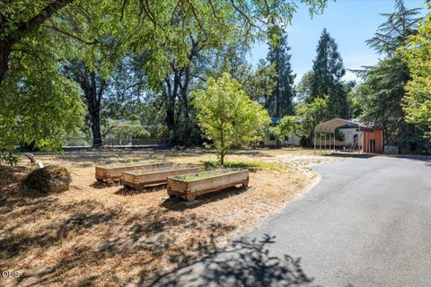 Tiny photo for 1833 2nd Avenue, Gold Hill, OR 97525 (MLS # 220224547)