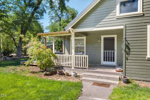 Tiny photo for 1833 2nd Avenue, Gold Hill, OR 97525 (MLS # 220224547)