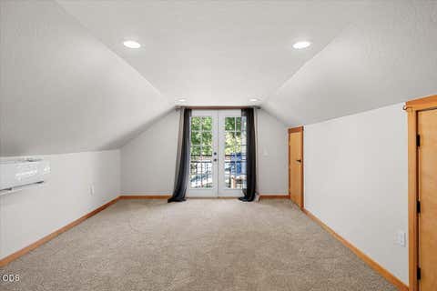 Tiny photo for 1833 2nd Avenue, Gold Hill, OR 97525 (MLS # 220224547)