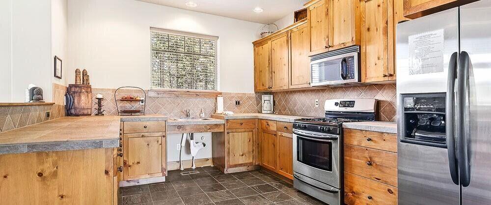 Crescent Creek - Residential