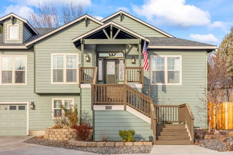 Tiny photo for 3361 SW Xero Court, Redmond, OR 97756 (MLS # 220213293)