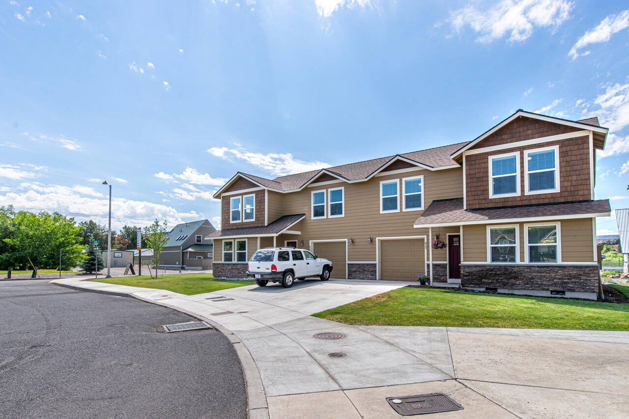 River's Edge_CC - Residential