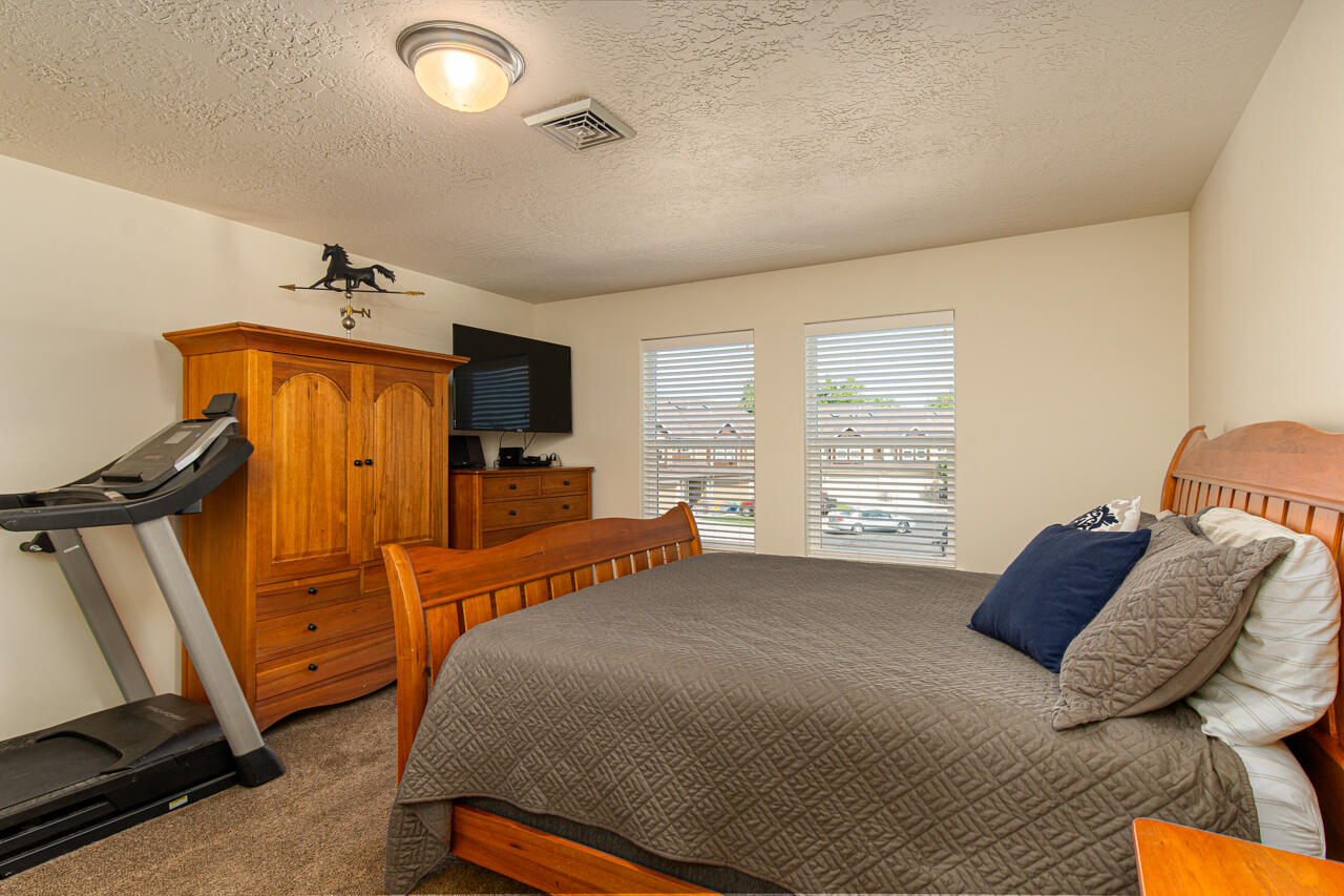 River's Edge_CC - Residential