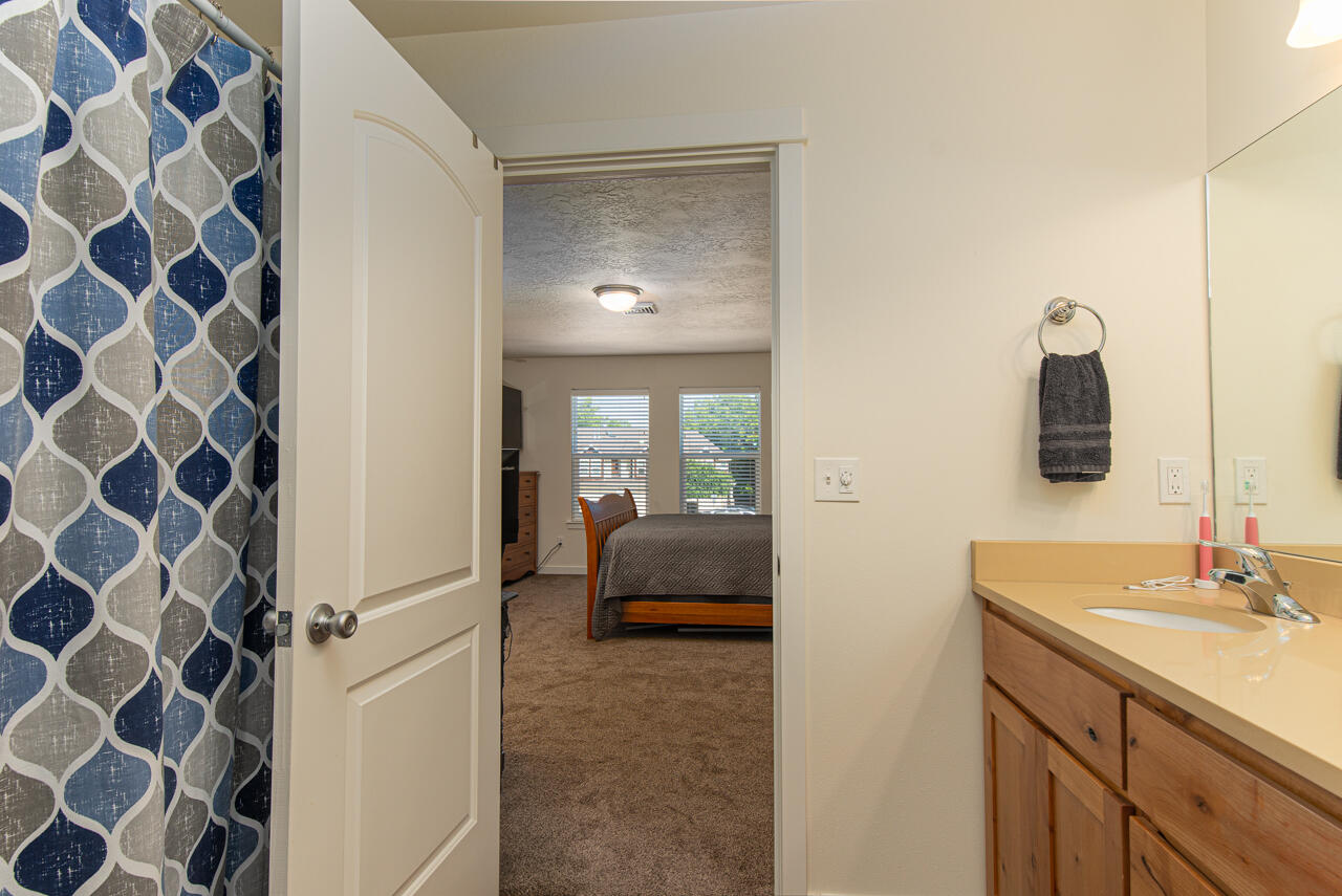 River's Edge_CC - Residential