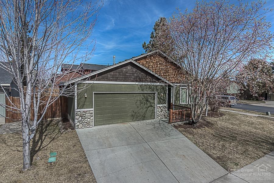 Paulina Peaks - Residential