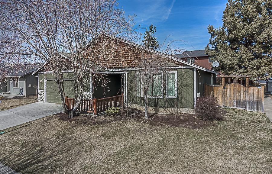 Paulina Peaks - Residential