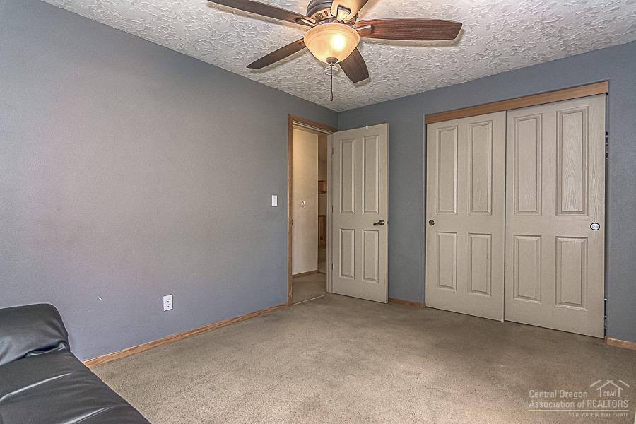 Paulina Peaks - Residential