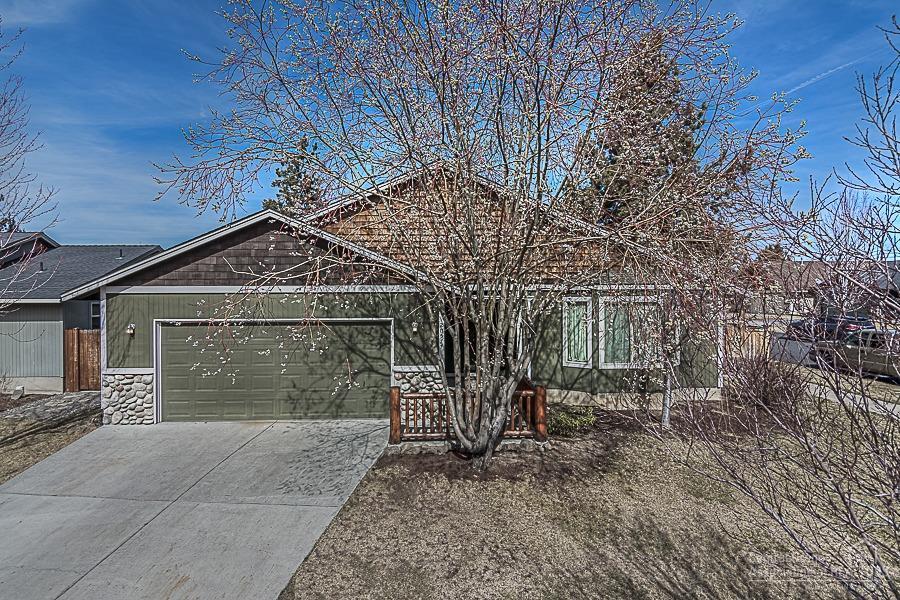 Paulina Peaks - Residential