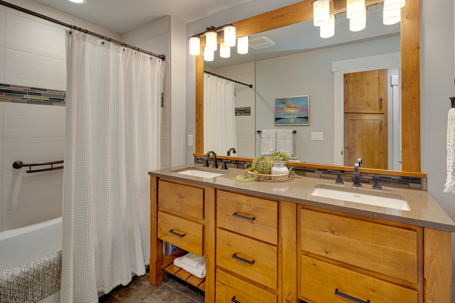 Eagle Crest - Residential