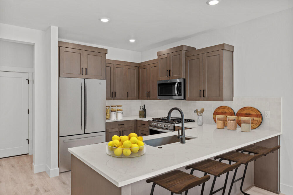 Crescent Creek - Residential