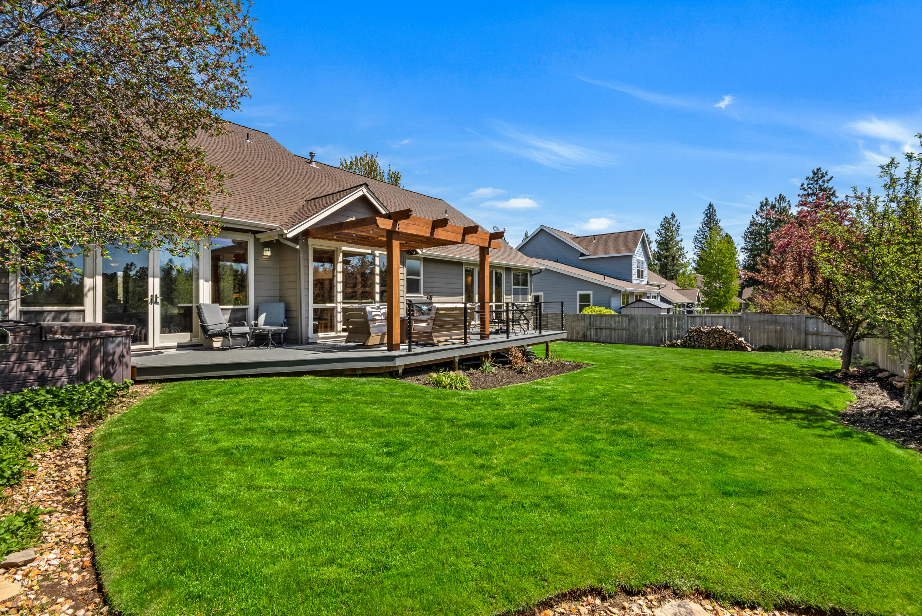 River Rim - Residential