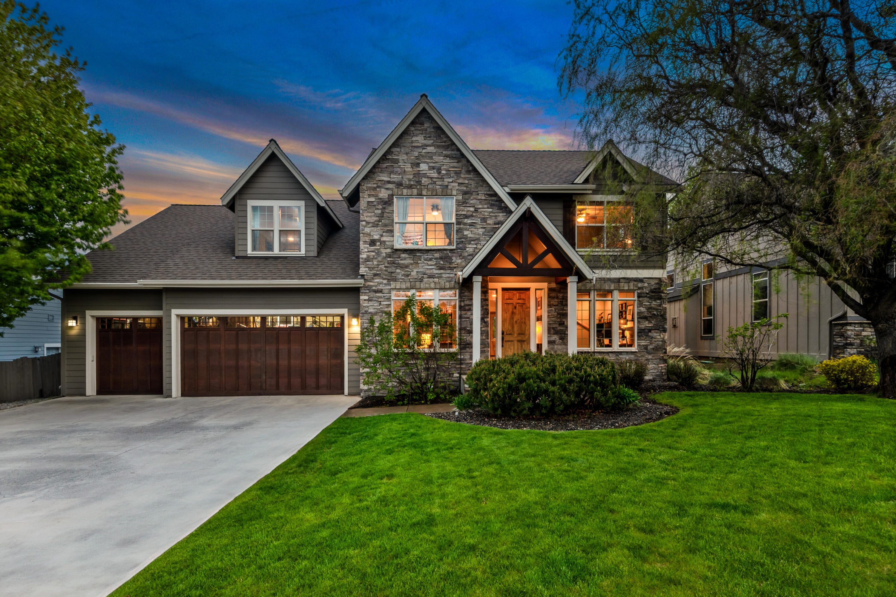 River Rim - Residential