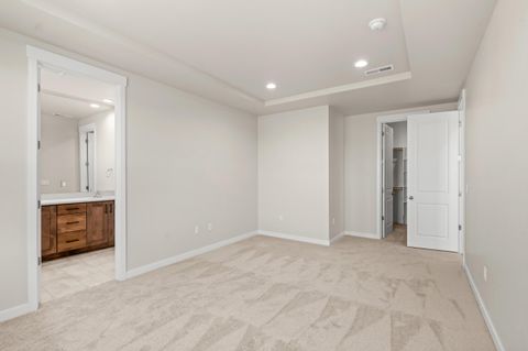 Tiny photo for 1152 Pumpkin #334, Eagle Point, OR 97524 (MLS # 220215766)