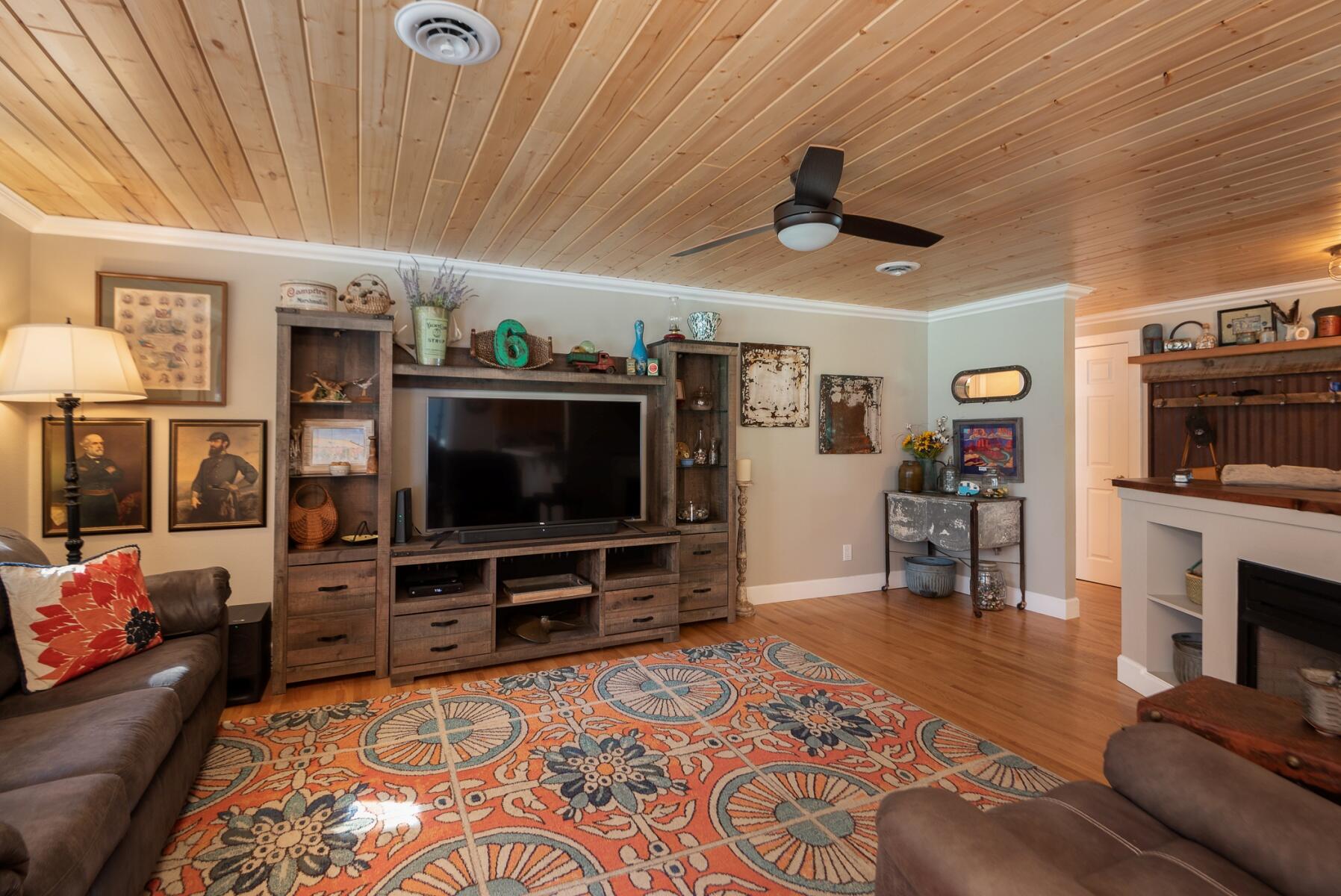 Nottingham Square - Residential