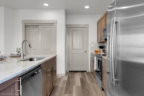 Tiny photo for 3670 Luchu Street #92, Medford, OR 97504 (MLS # 220212268)