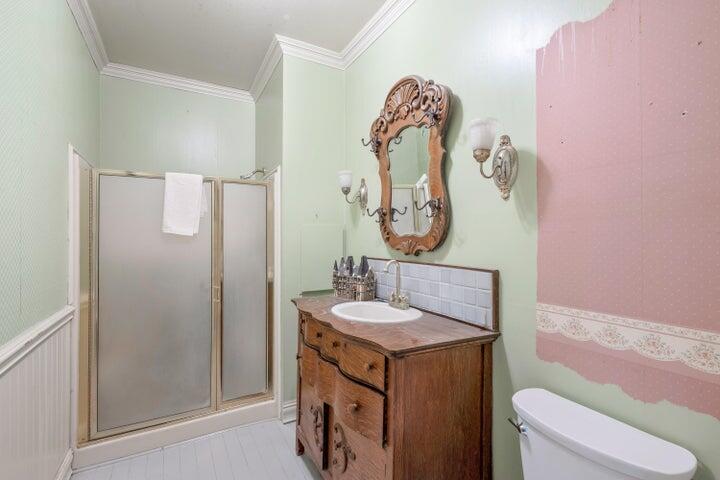 Monroe Hodges - Residential