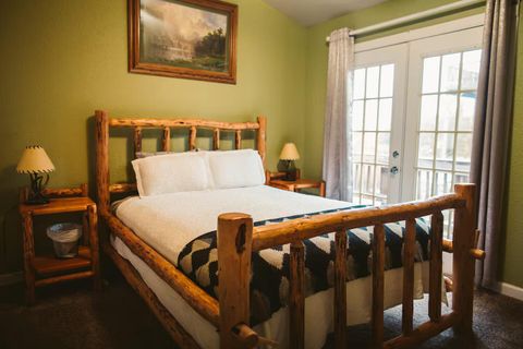 Tiny photo for 53345 Riverview Drive, La Pine, OR 97739 (MLS # 220203340)