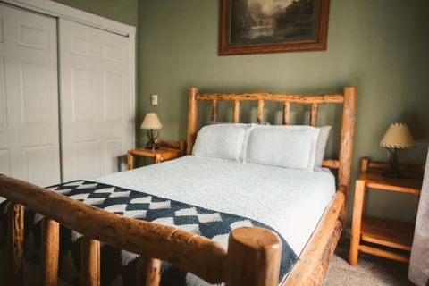 Tiny photo for 53345 Riverview Drive, La Pine, OR 97739 (MLS # 220203340)