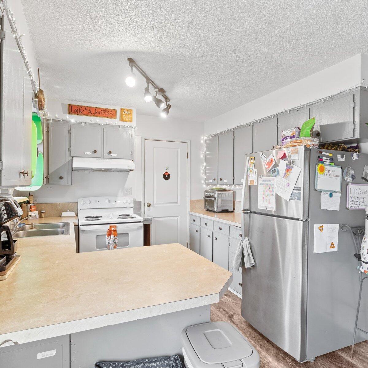 Tuttles Second Addition To Medford - Residential Income