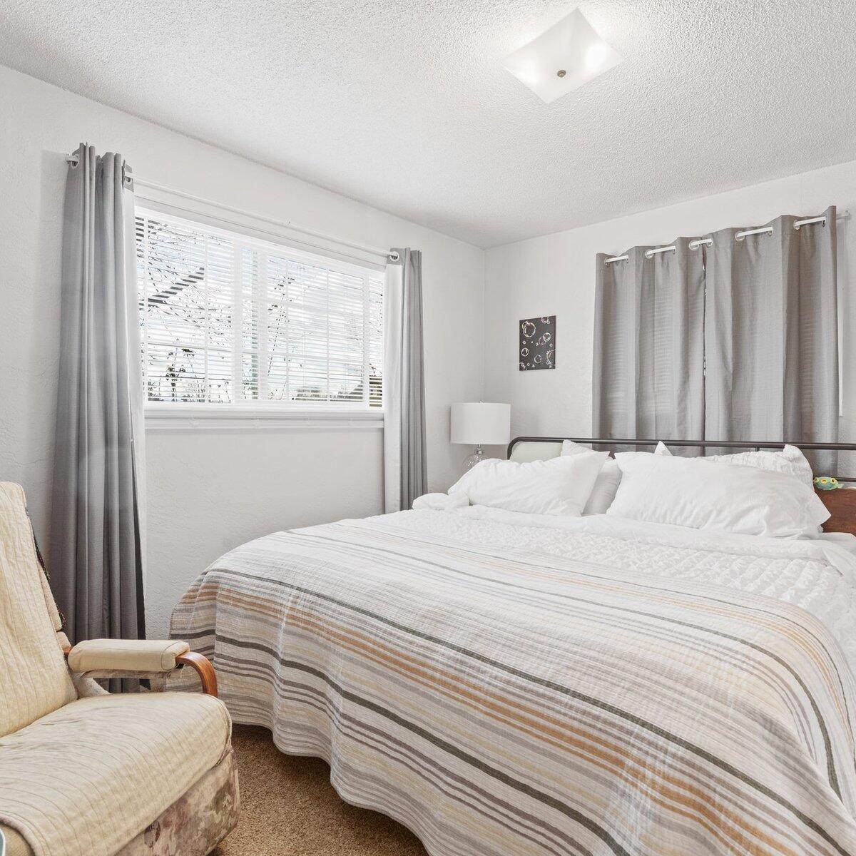 Tuttles Second Addition To Medford - Residential Income