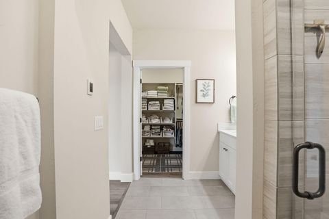 Tiny photo for 4119 SW Badger Court, Redmond, OR 97756 (MLS # 220215564)