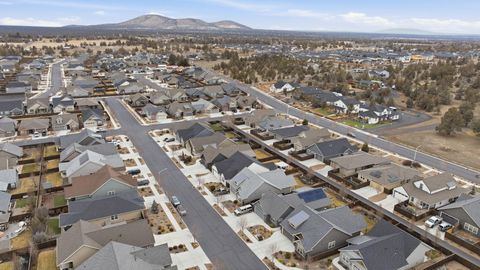 Tiny photo for 4119 SW Badger Court, Redmond, OR 97756 (MLS # 220215564)