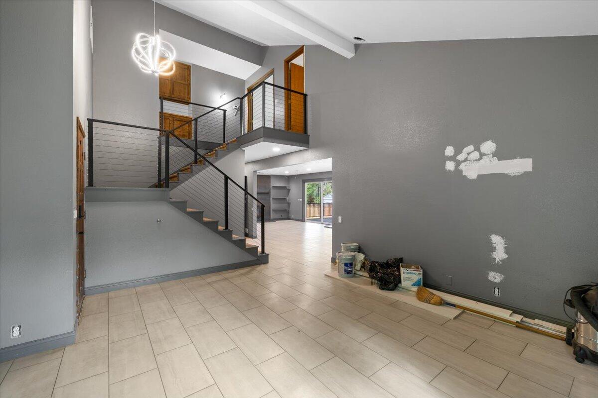 Rogue Acres - Residential