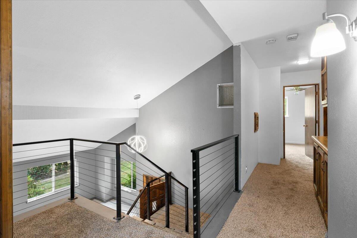 Rogue Acres - Residential