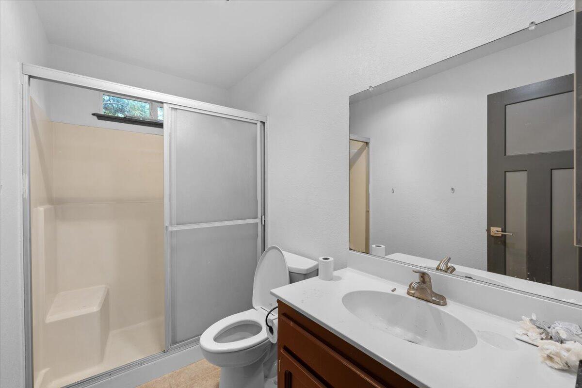 Rogue Acres - Residential