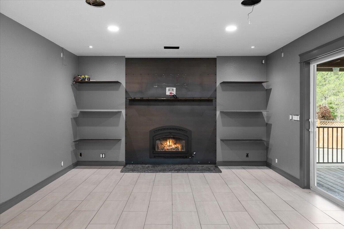 Rogue Acres - Residential