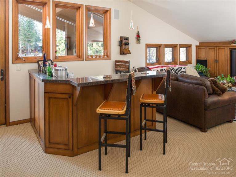 Broken Top - Residential