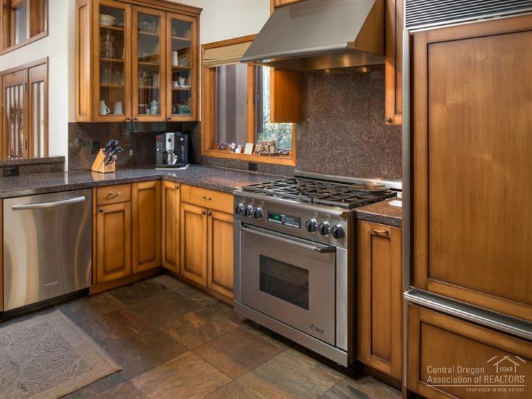 Broken Top - Residential