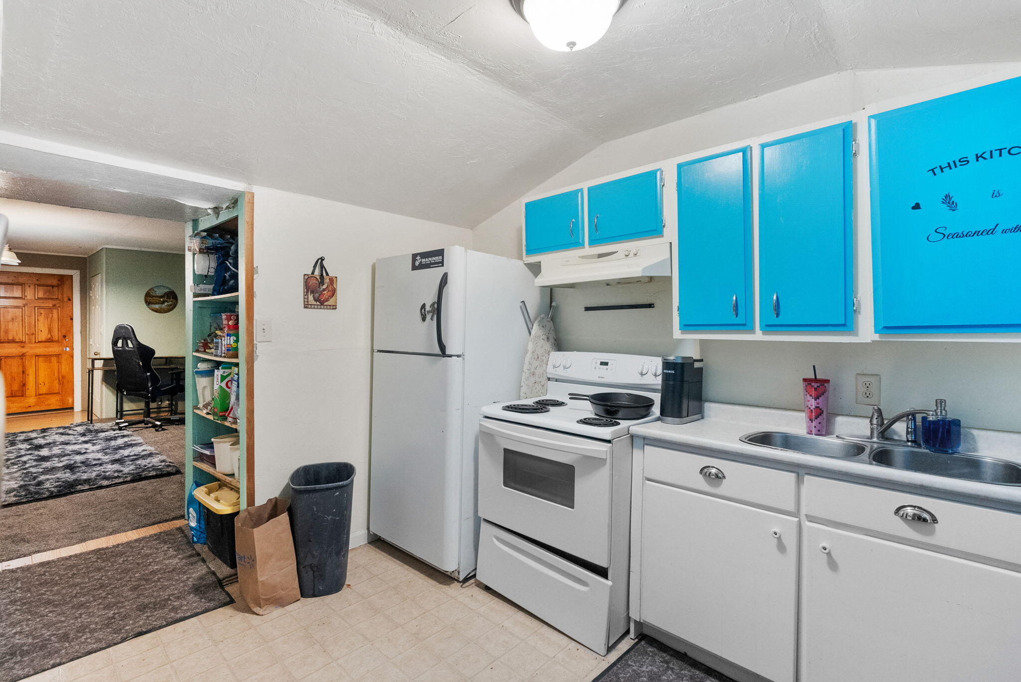 Safari Acres - Residential