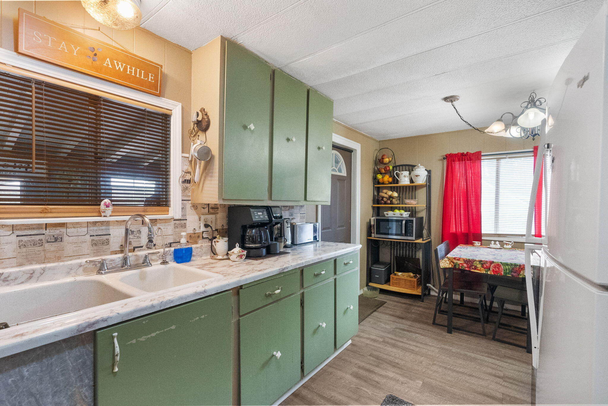 Safari Acres - Residential