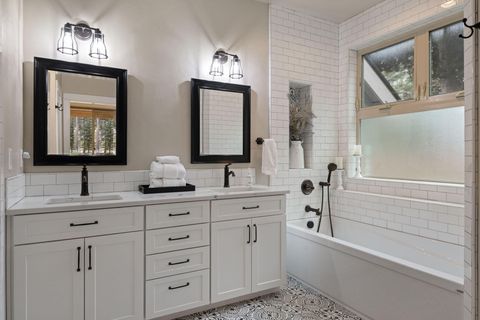 Tiny photo for 17181 Merganser Drive, Bend, OR 97707 (MLS # 220217263)