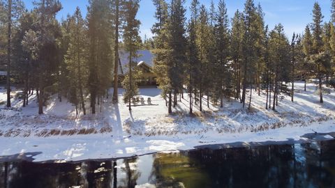 Tiny photo for 17181 Merganser Drive, Bend, OR 97707 (MLS # 220217263)