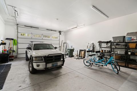 Tiny photo for 17181 Merganser Drive, Bend, OR 97707 (MLS # 220217263)