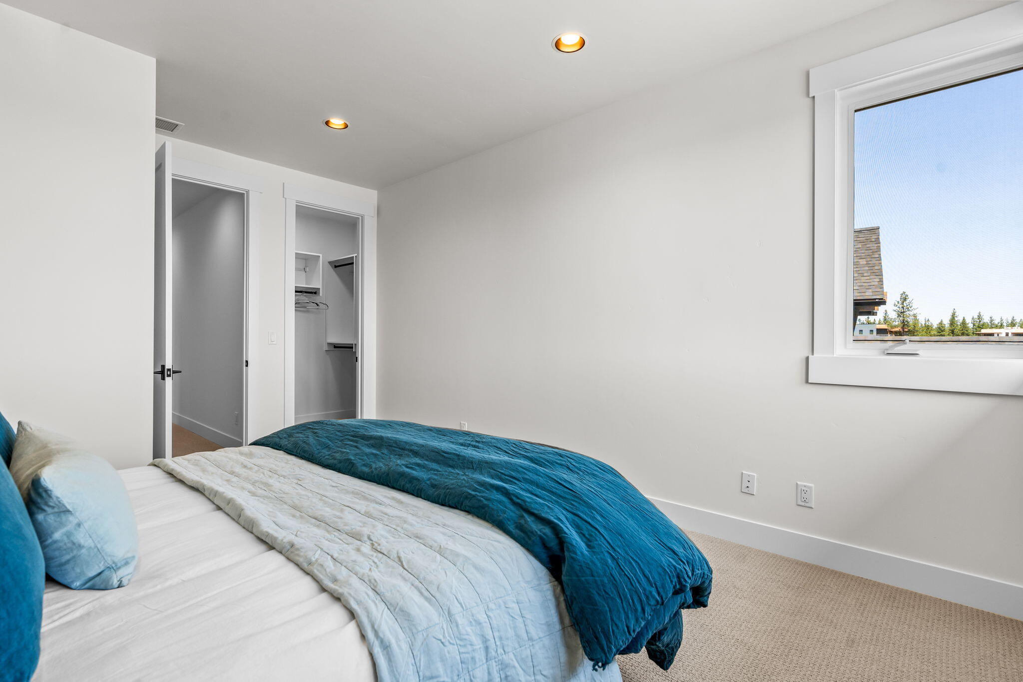 Discovery West Phase 4 - Residential