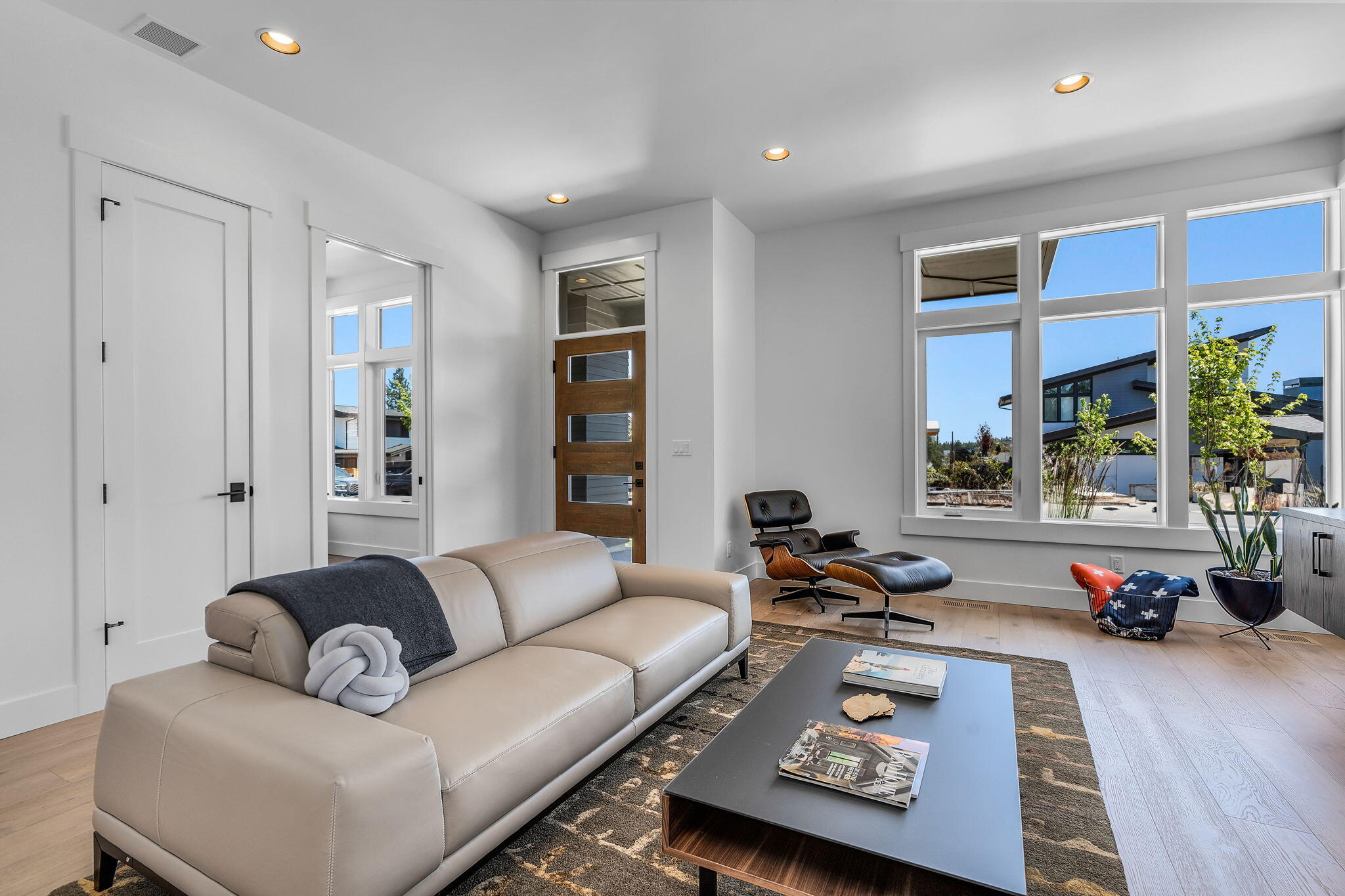 Discovery West Phase 4 - Residential