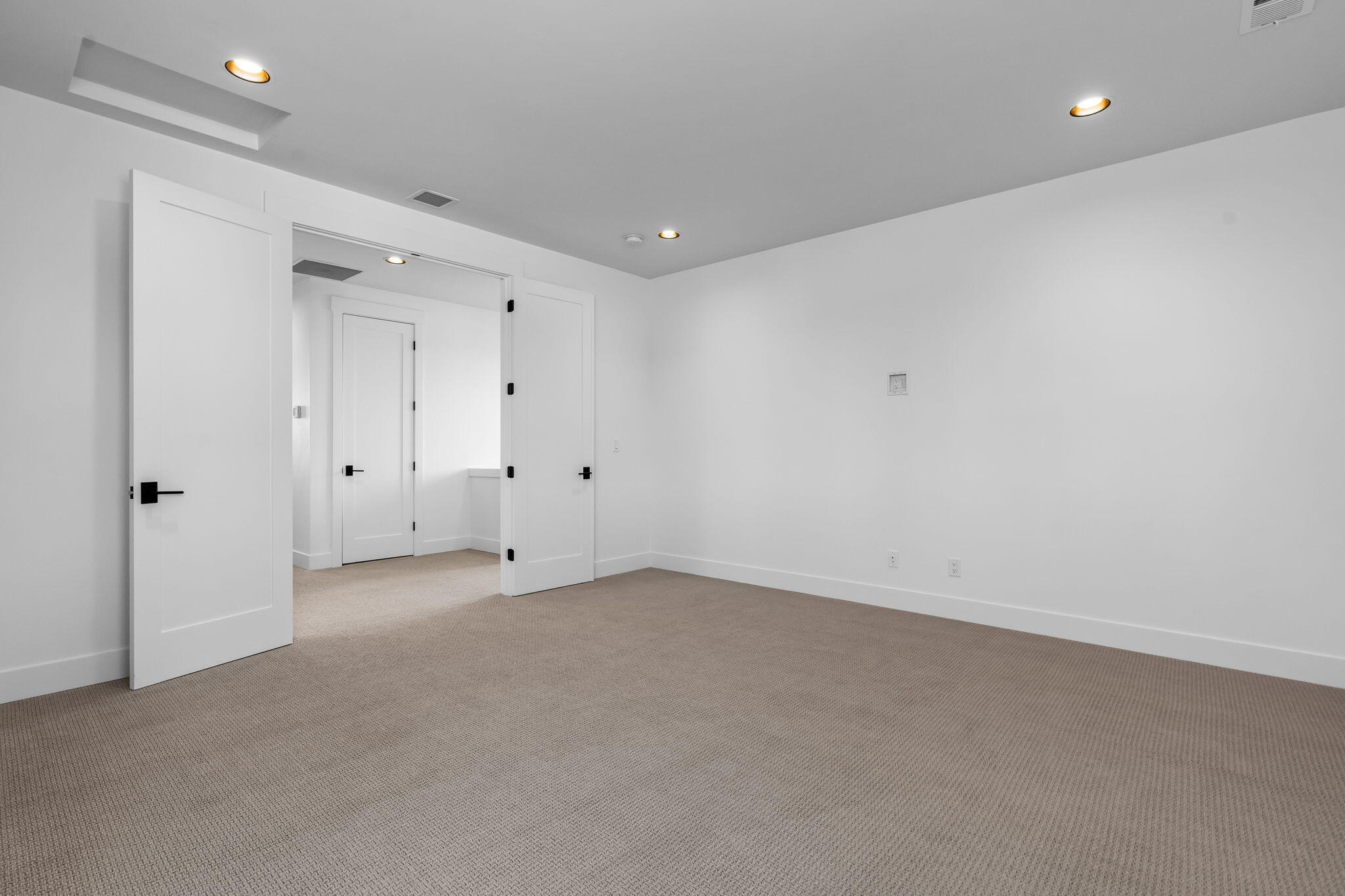 Discovery West Phase 4 - Residential