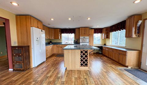 Tiny photo for 58392 Antelope Lane, John Day, OR 97845 (MLS # 220217113)