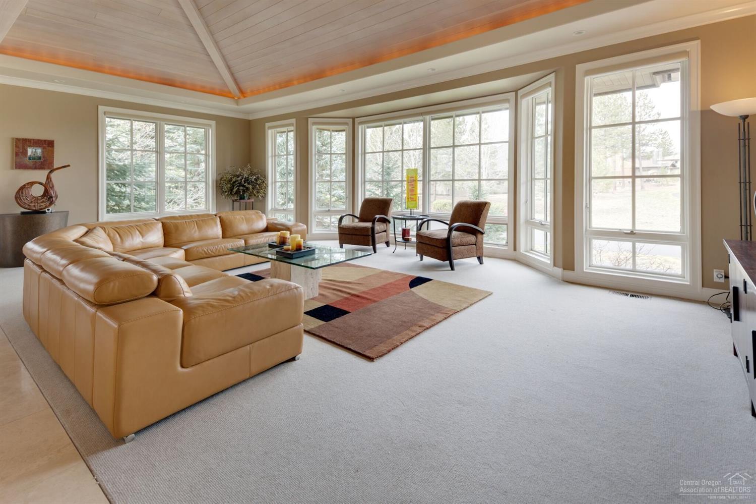 Broken Top - Residential