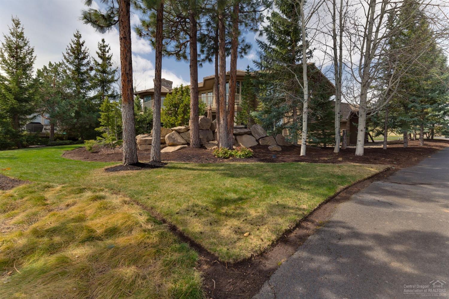 Broken Top - Residential