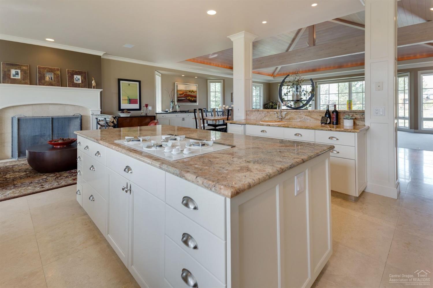 Broken Top - Residential