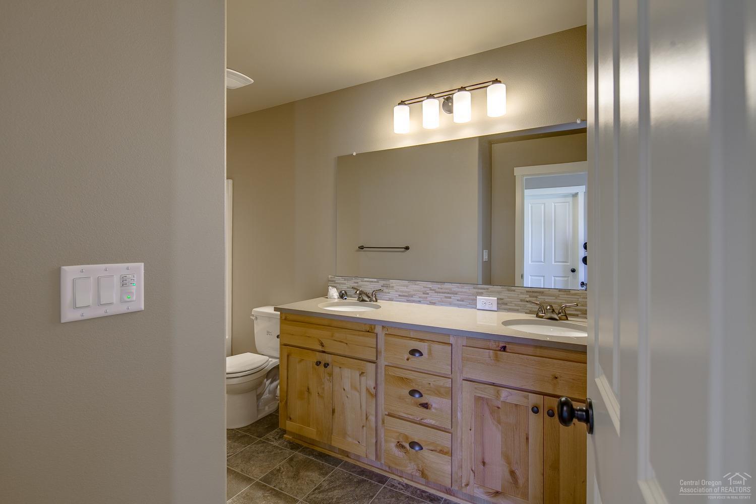 Fieldstone Crossing - Residential