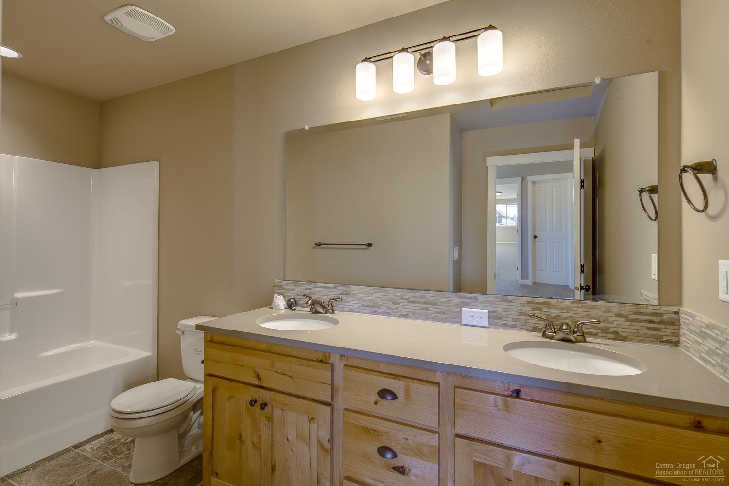 Fieldstone Crossing - Residential