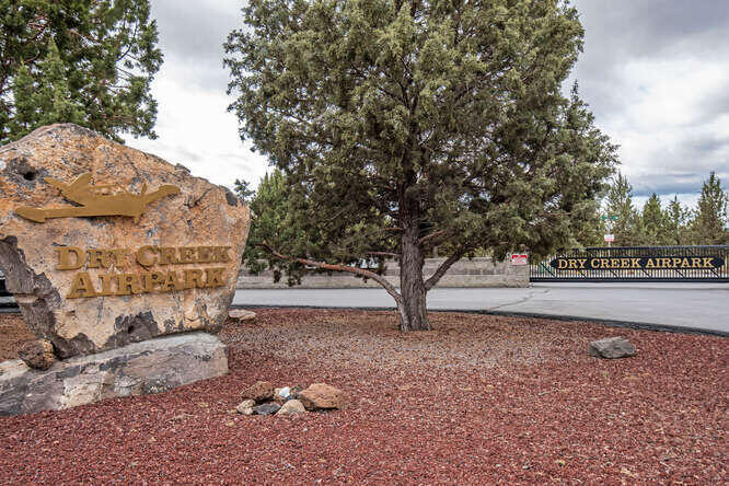 Dry Creek Airpark - Residential