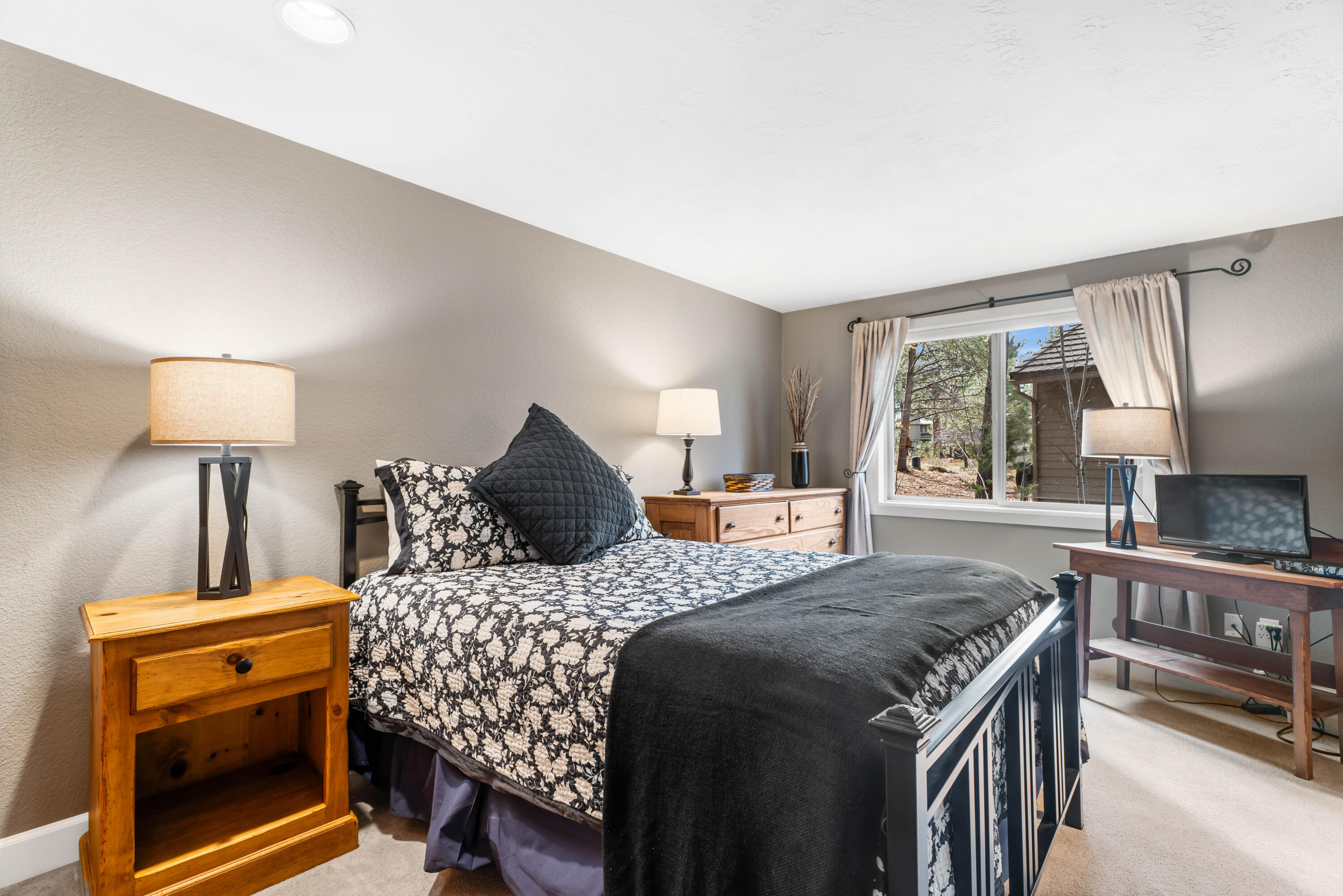 Fairway Point Villag - Residential