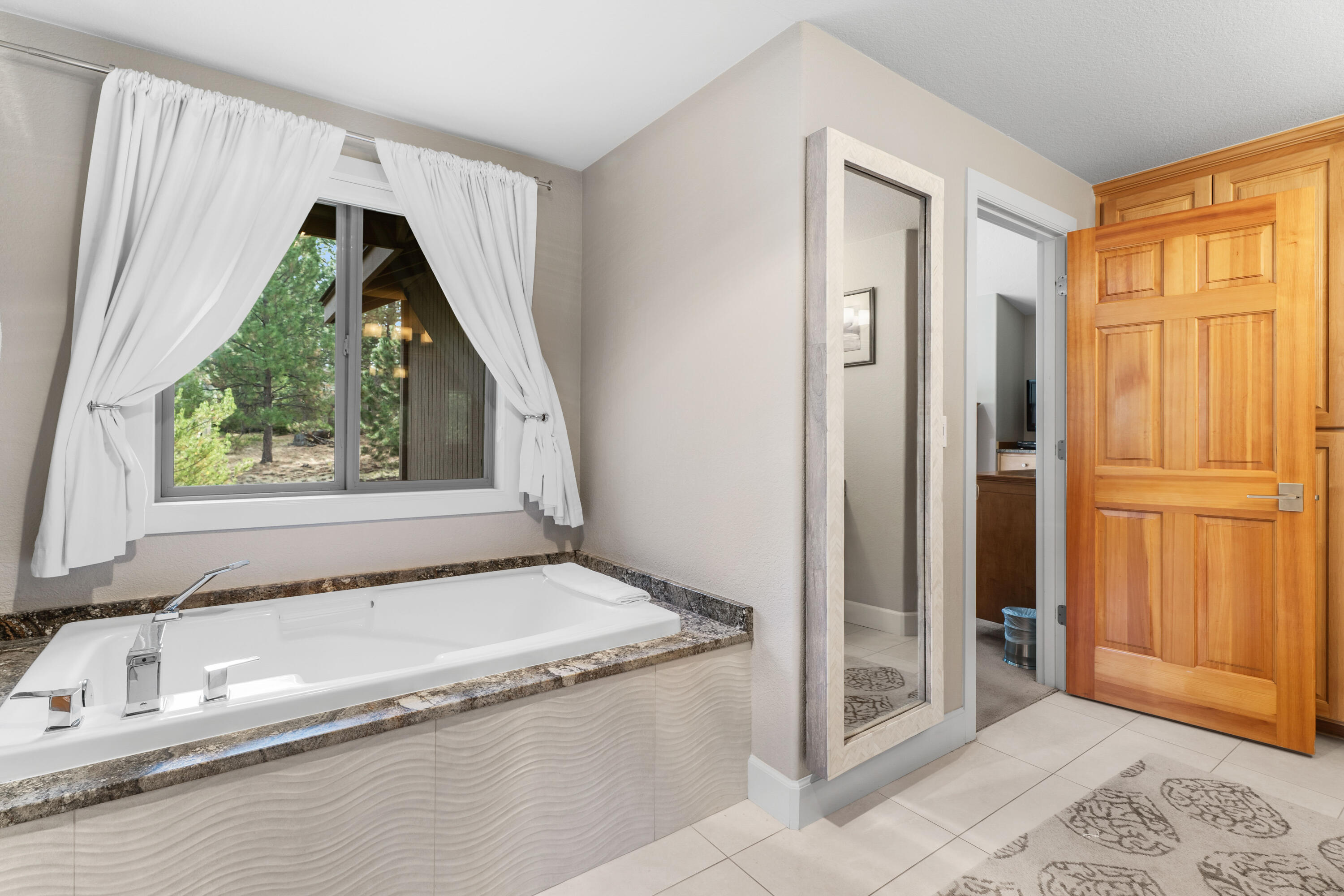 Fairway Point Villag - Residential