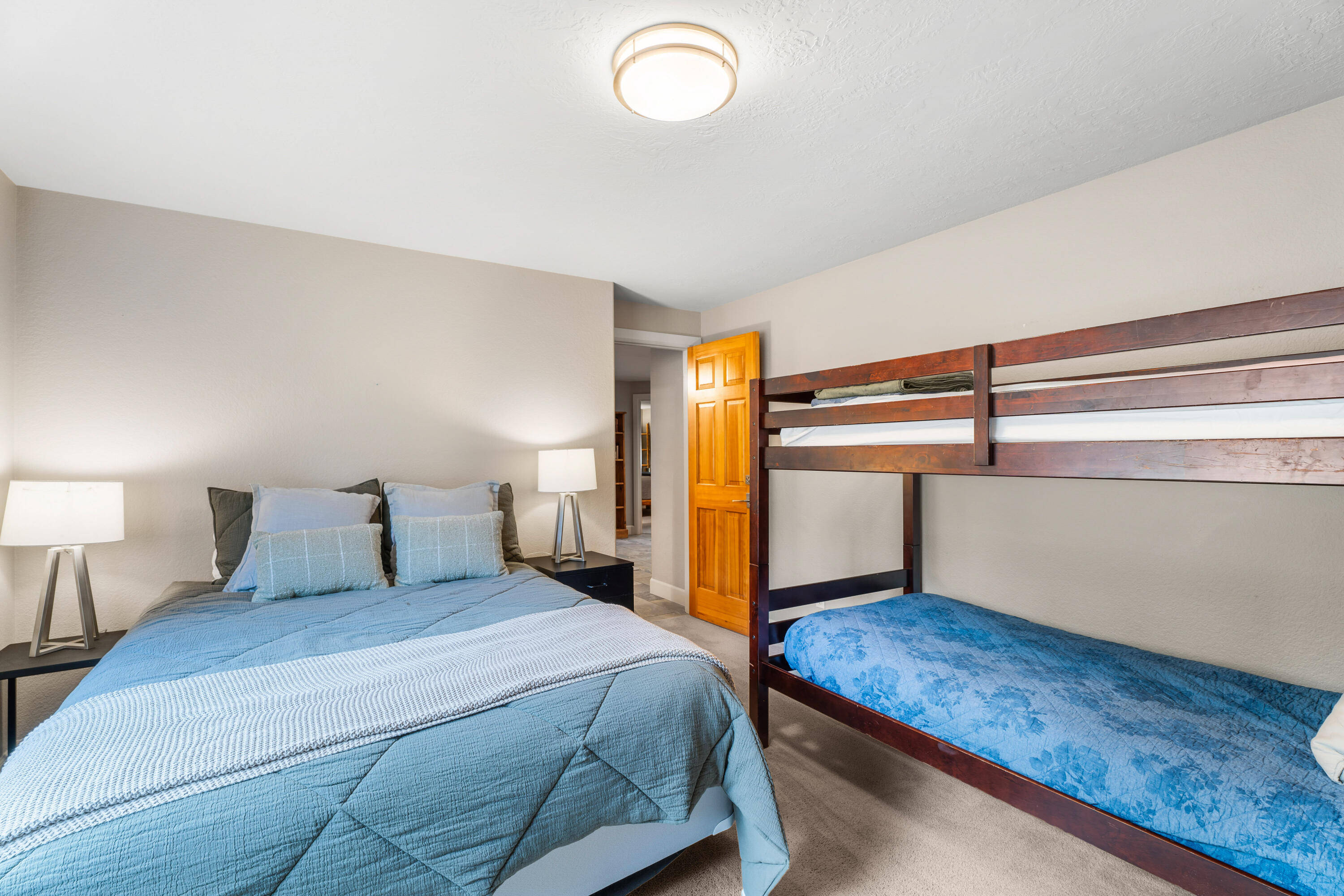 Fairway Point Villag - Residential